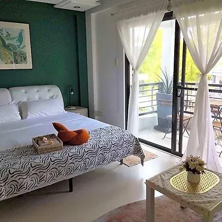 Lariszone Luxury Countryrad Villa