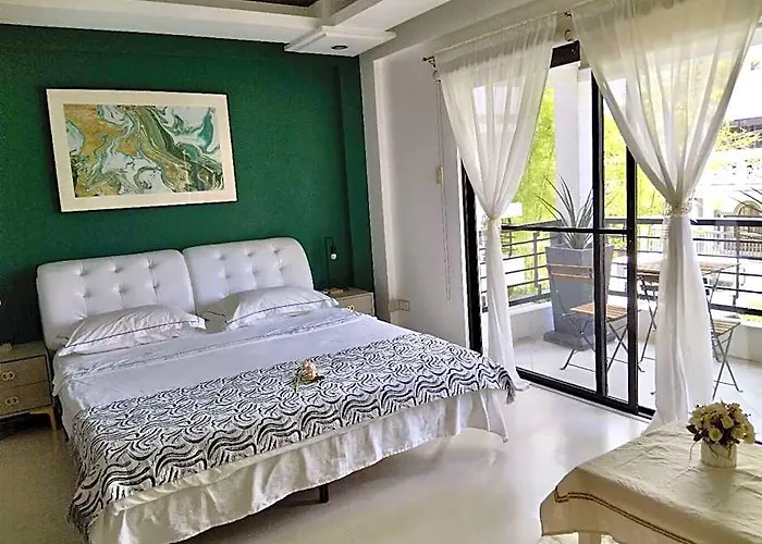 Lariszone Luxury Countryrad 4* Manila